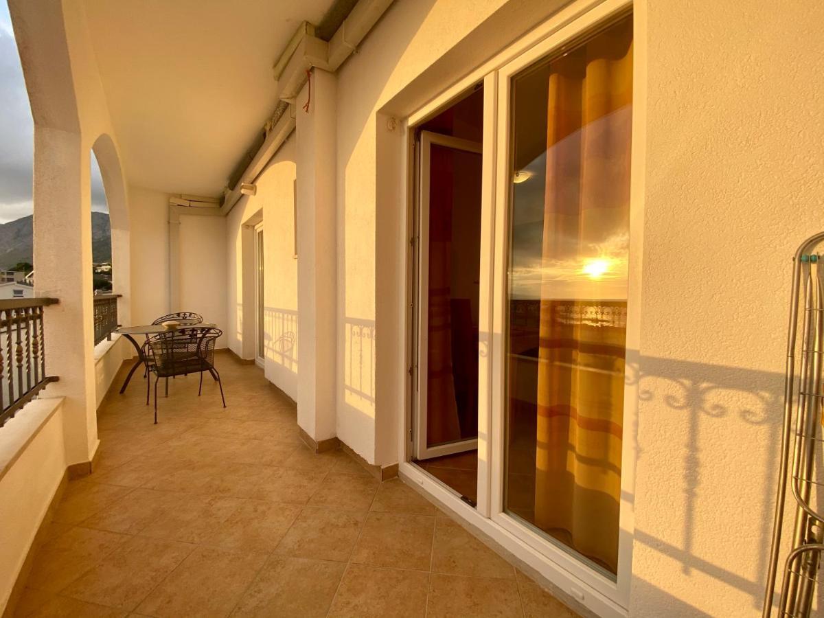 Apartments Grozdana グラダツ エクステリア 写真